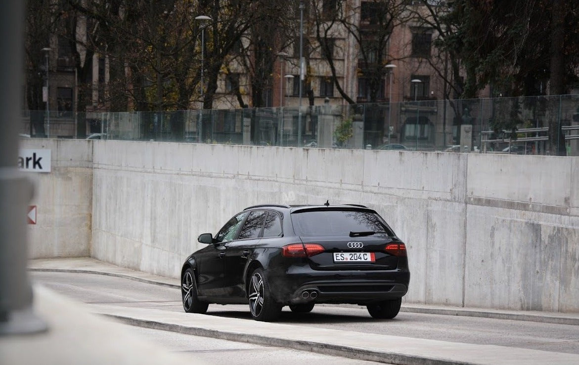 Audi A4 B8 TFSI Benzinas 2011 m