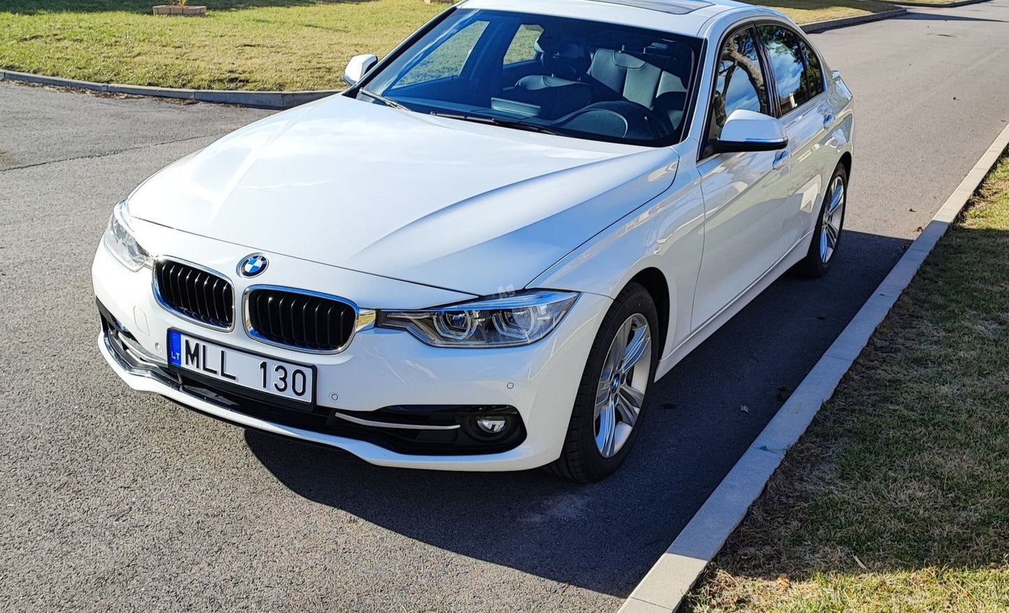 Bmw 330 Benzinas 2017 m Sedanas