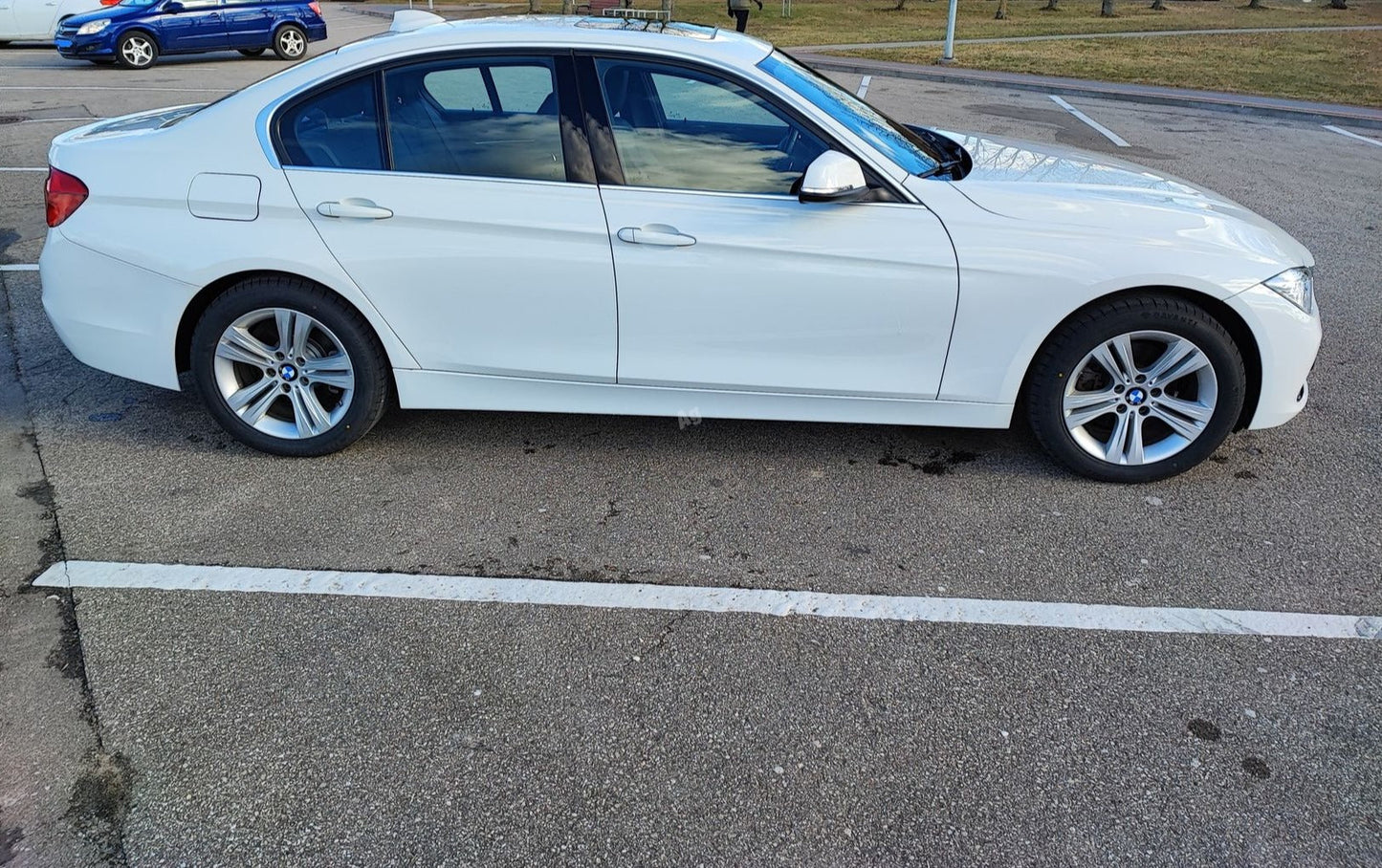 Bmw 330 Benzinas 2017 m Sedanas