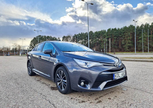 Toyota Avensis Benzinas 2018 m Sedanas