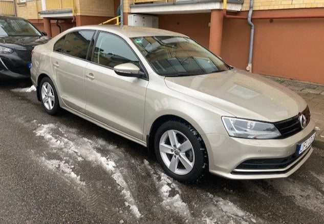 Volkswagen Jetta Benzinas 2016 m Sedanas